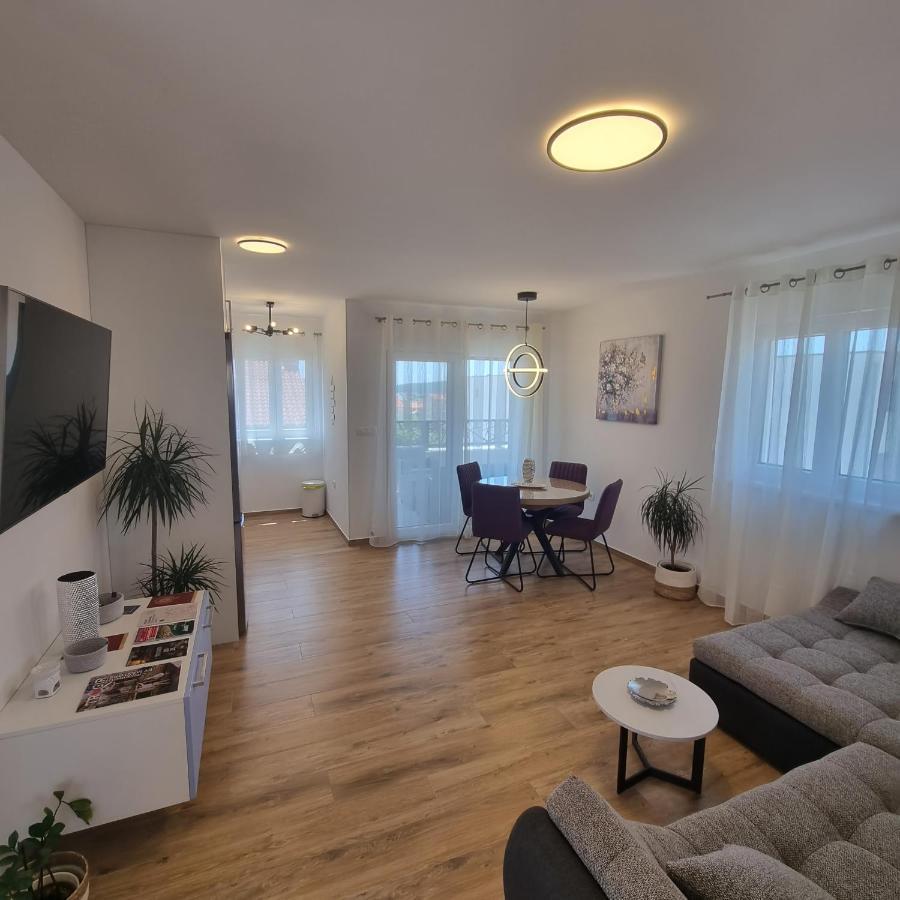 Apartments Happiness Trogir Ngoại thất bức ảnh